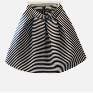 Charlotte Russe Black White Flare Skirt. Size small.